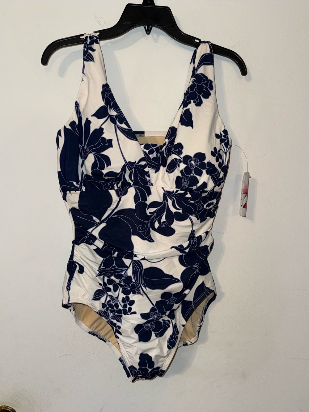 LANDS’ END Classic Navy Floral One-Piece Slim-suit Size 16W